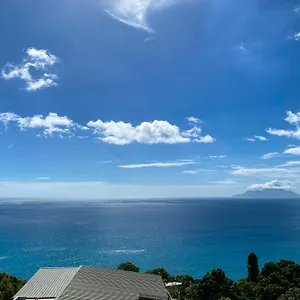 Reve Blêu , Glacis (Mahe) Seychelles